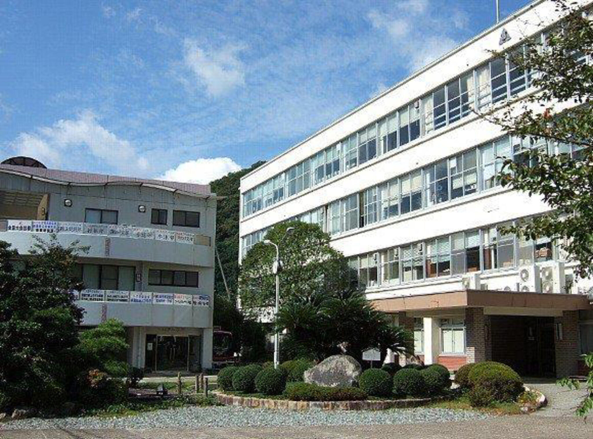 yahatahama.jpg yahatahama.jpg